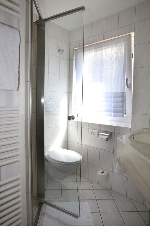 Hotel Zum Weissen Roessel Walldorf  Habitación foto
